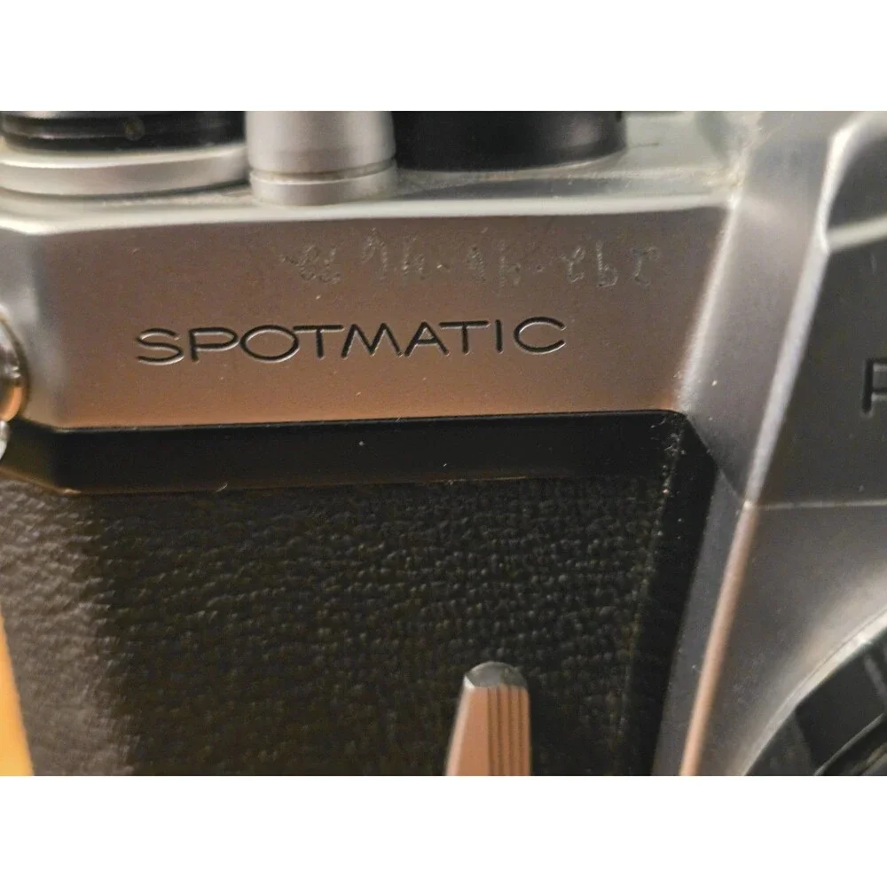 Asahi Pentax Spotmatic SP 35mm SLR Camera Bundle - 50mm f/1.4 Lenses Flash...